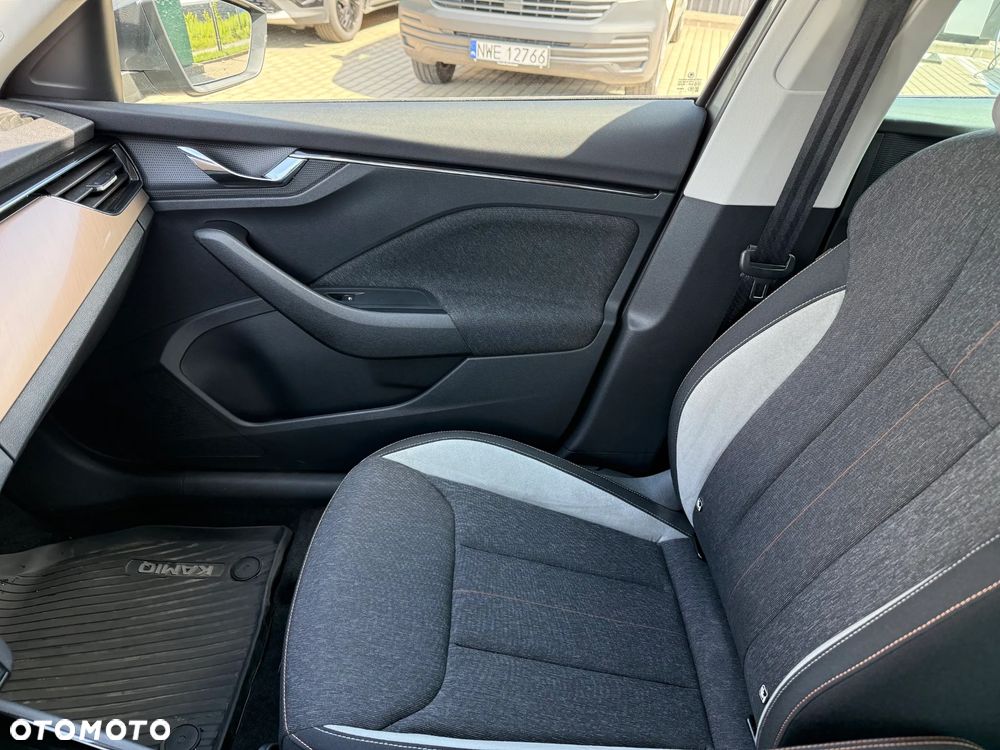 Skoda Kamiq 1.0 TSI Style - 11