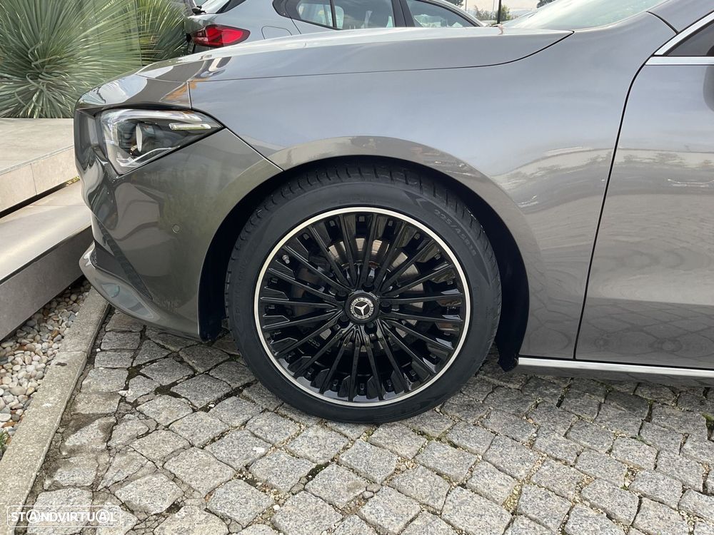 Mercedes-Benz CLA 180 d Shooting Brake Business Solutions - 13