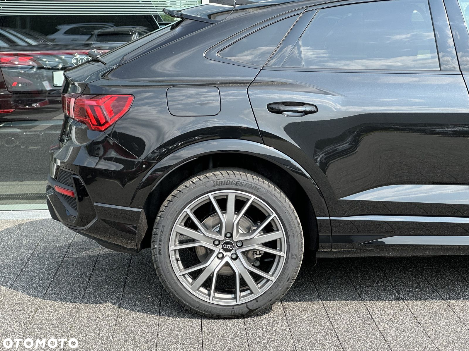 Audi Q3 Sportback - 6