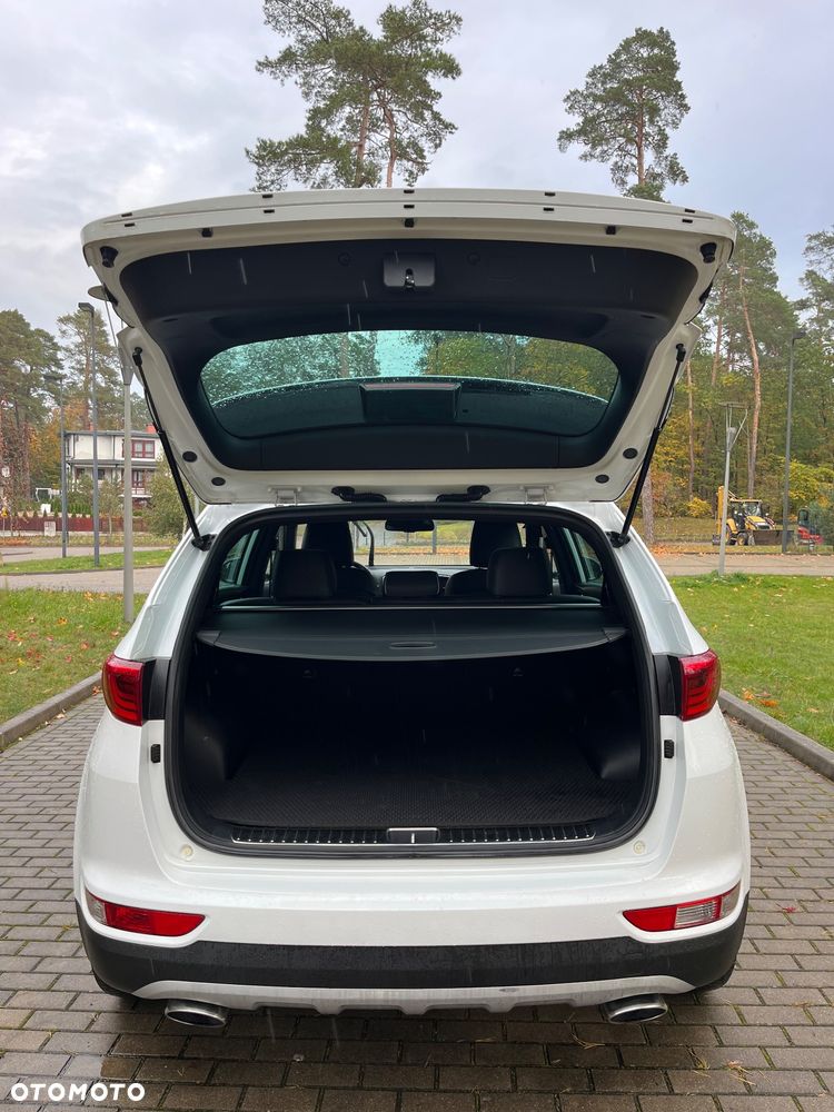 Kia Sportage 2,0 CRDI AWD GT Line - 10