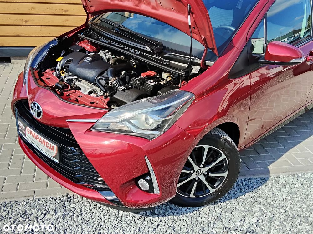Toyota Yaris 1.5 Premium - 8