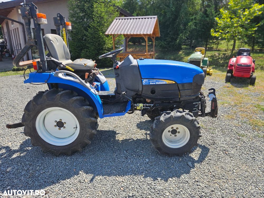 New Holland TC 24 4x4 - 5