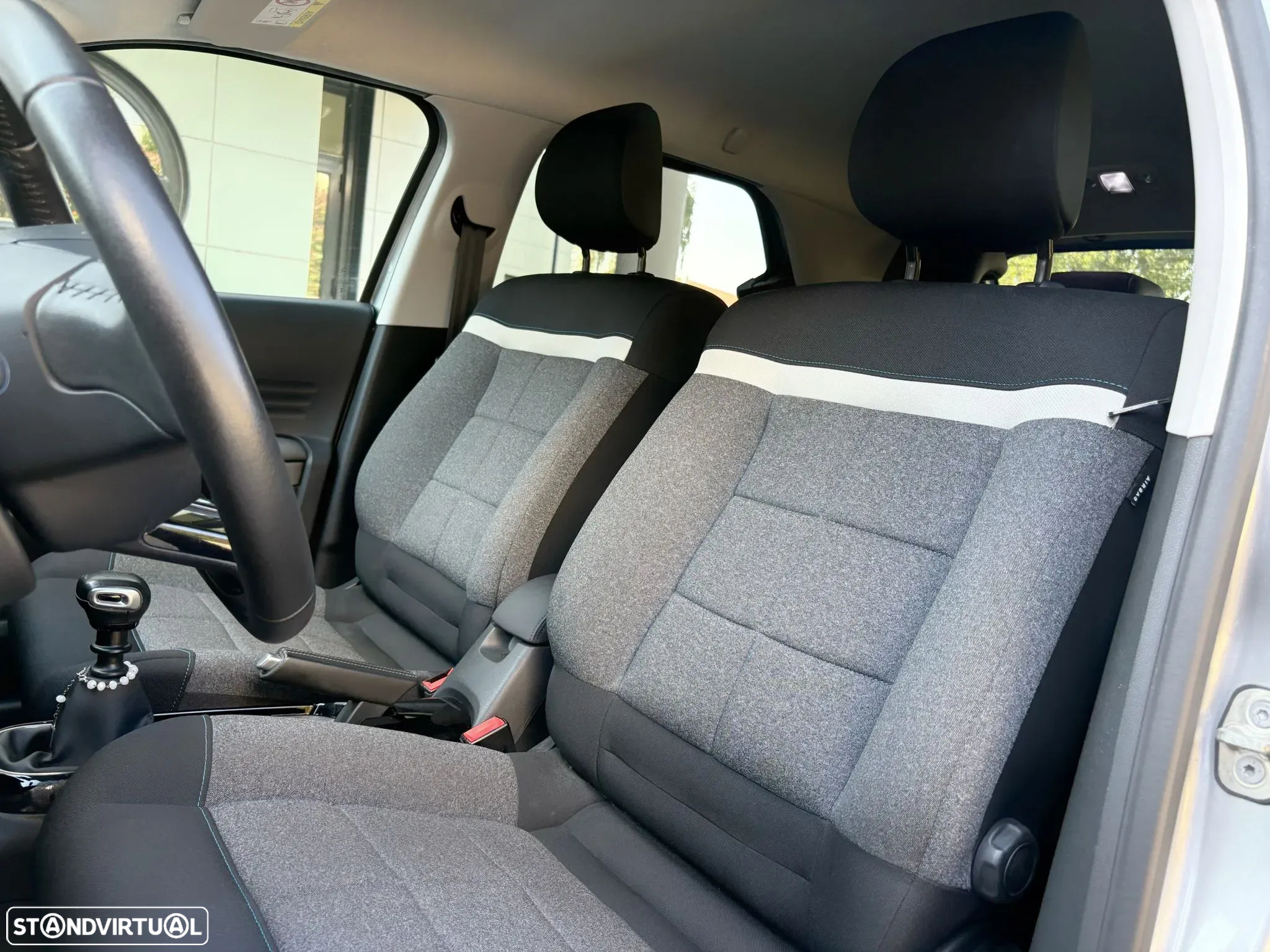 Citroën C4 Cactus 1.5 BlueHDi Shine Pack - 16