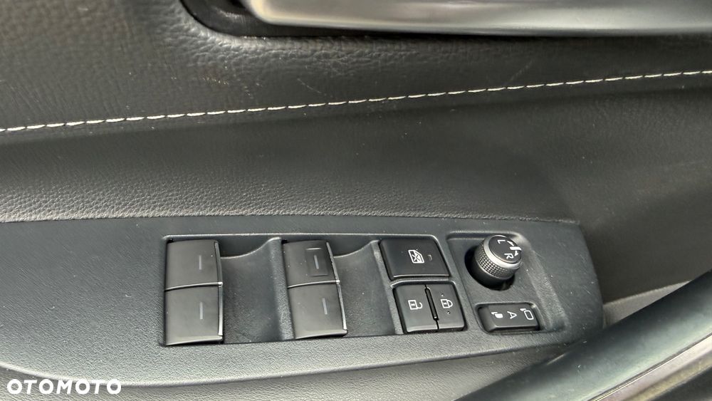 Toyota Corolla 1.8 Hybrid GPF Executive - 15