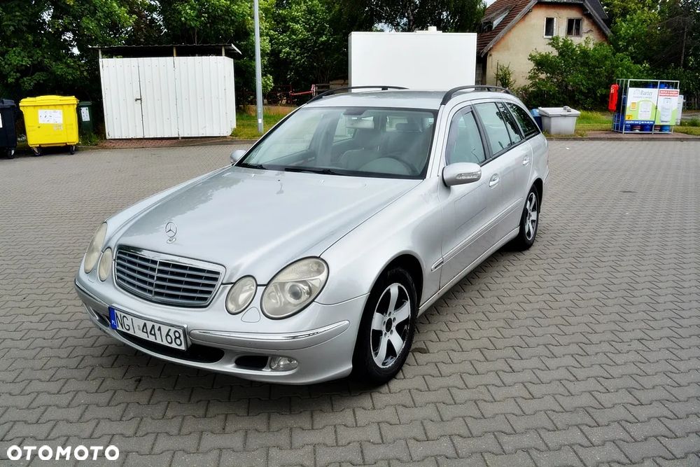 Mercedes-Benz Klasa E 200 Kompressor Automatik Classic - 1