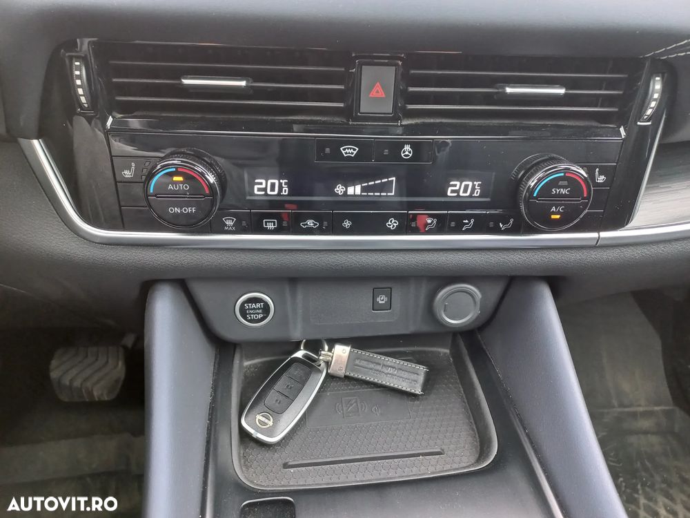 Nissan Qashqai 1.3 l MHEV X-Tronic 4WD Tekna - 19