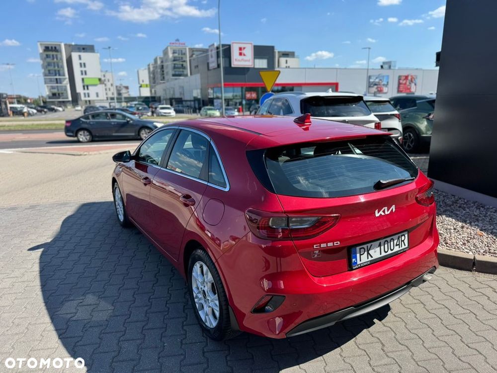 Kia Ceed 1.5 T-GDI M DCT - 4