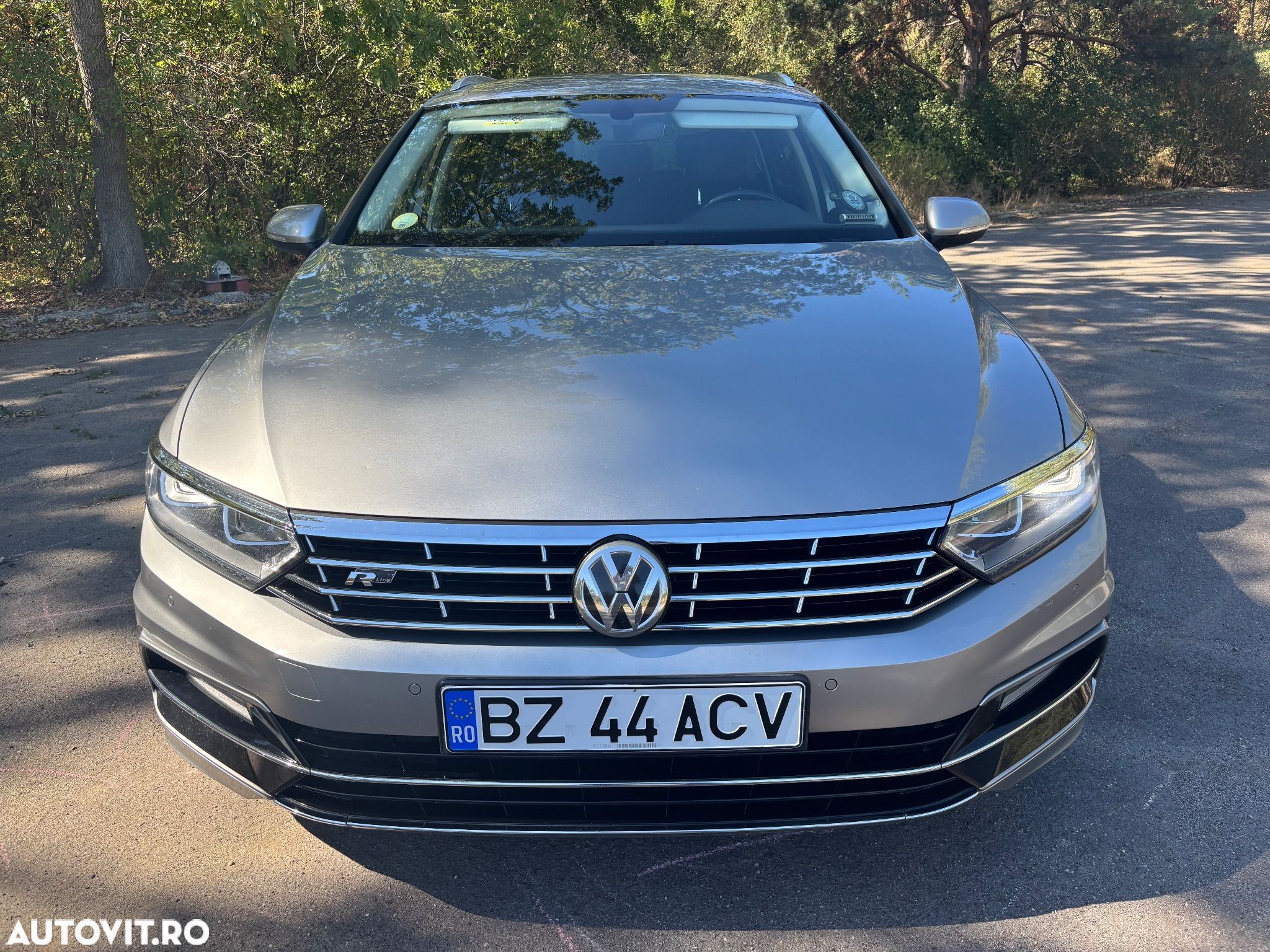 Volkswagen Passat Variant 2.0 TDI DSG (BlueMotion Technology) Highline - 1