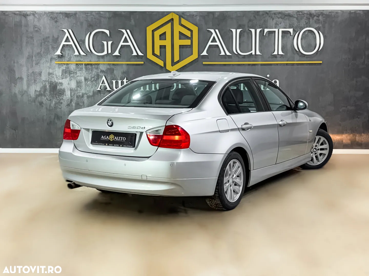 BMW Seria 3 320d - 4