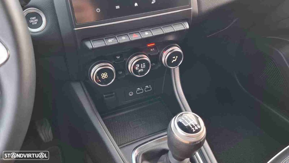 Renault Captur 1.0 TCe Techno - 16