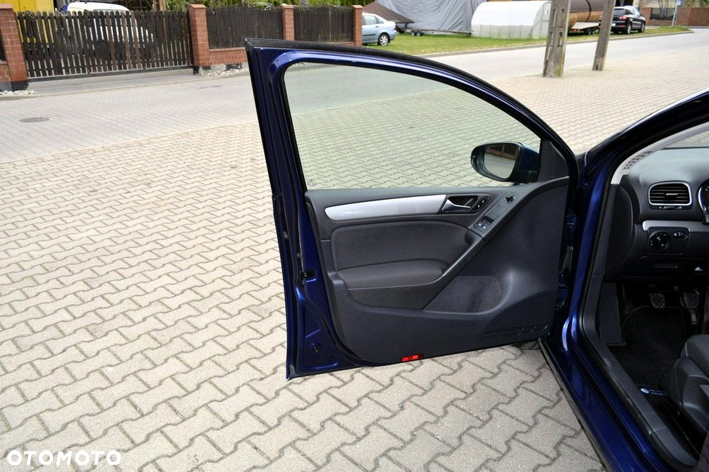 Volkswagen Golf 1.4 Style - 26