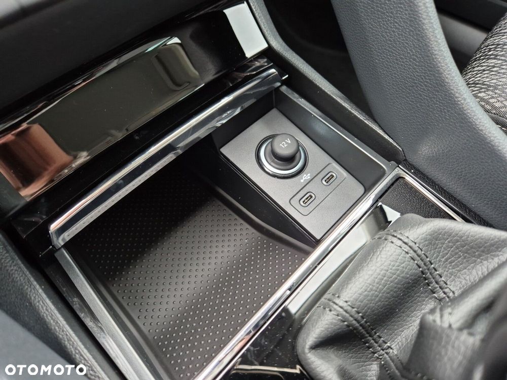 Skoda Karoq 1.5 TSI ACT Drive DSG - 35