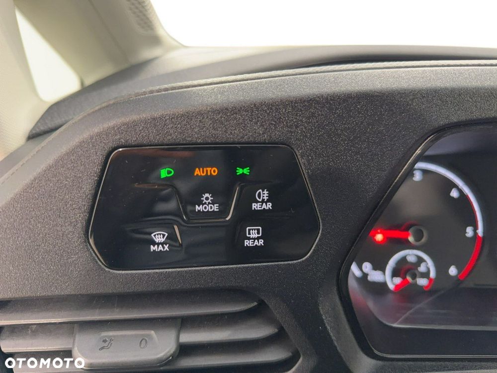 Volkswagen Caddy - 15