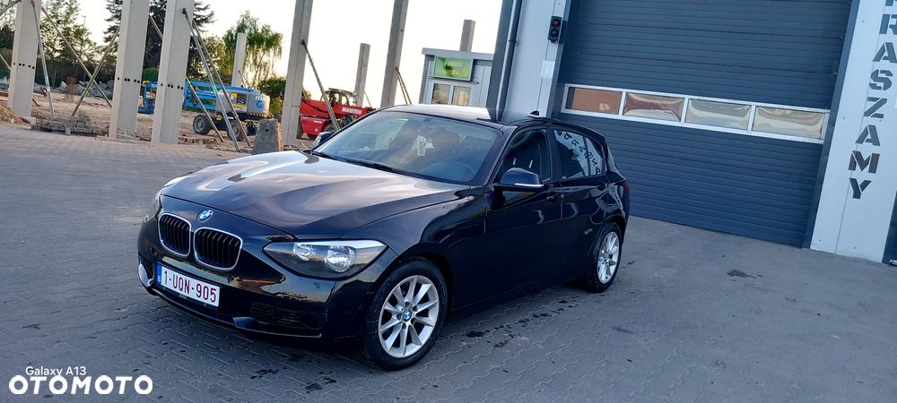 BMW Seria 1 116d - 6