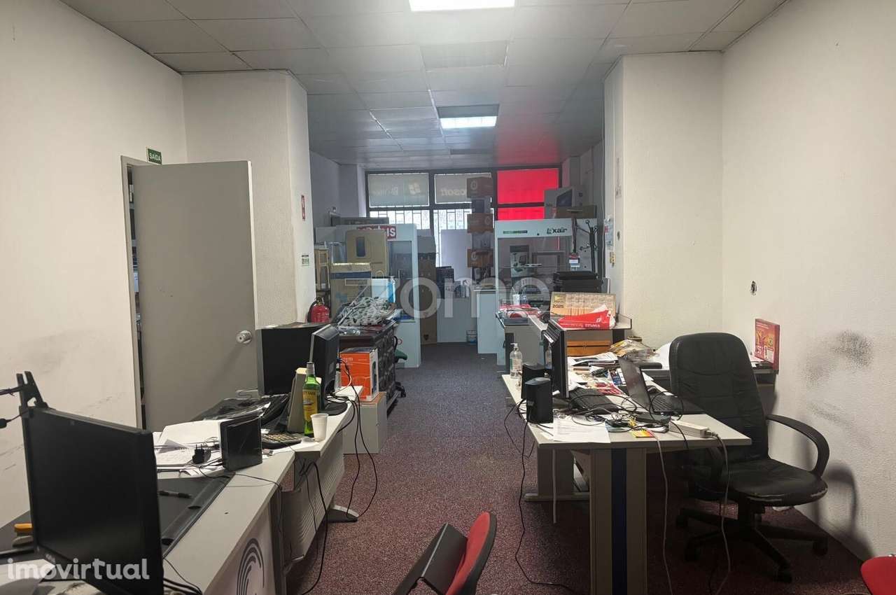 "O espaço onde o seu projeto ganha dimensão." - Grande imagem: 5/16