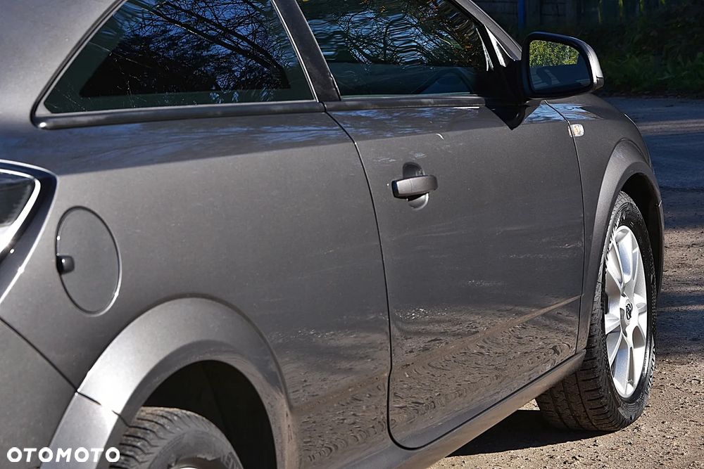 Opel Astra III GTC 1.4 Enjoy - 31