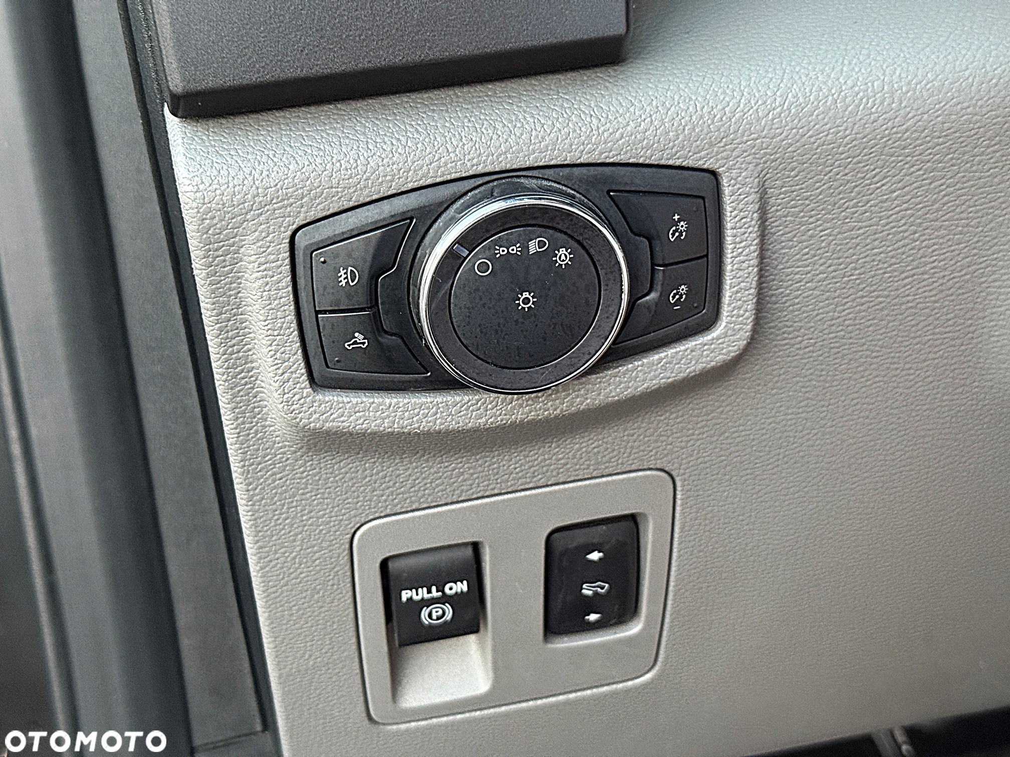 Ford F150 - 16