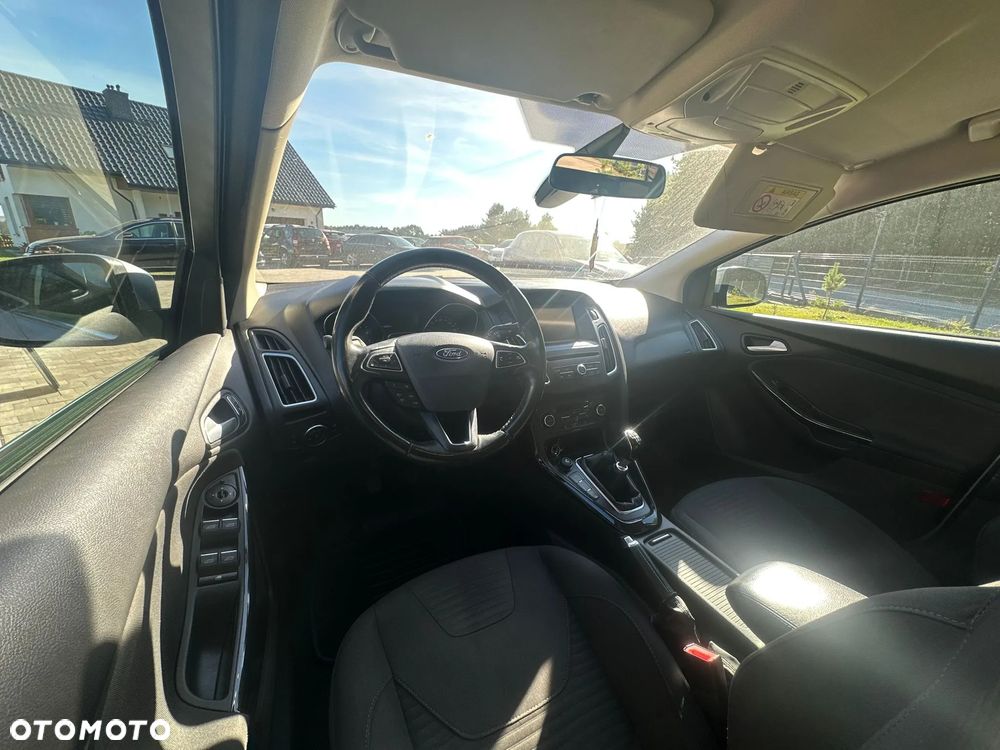 Ford Focus 1.0 EcoBoost Connected - 16