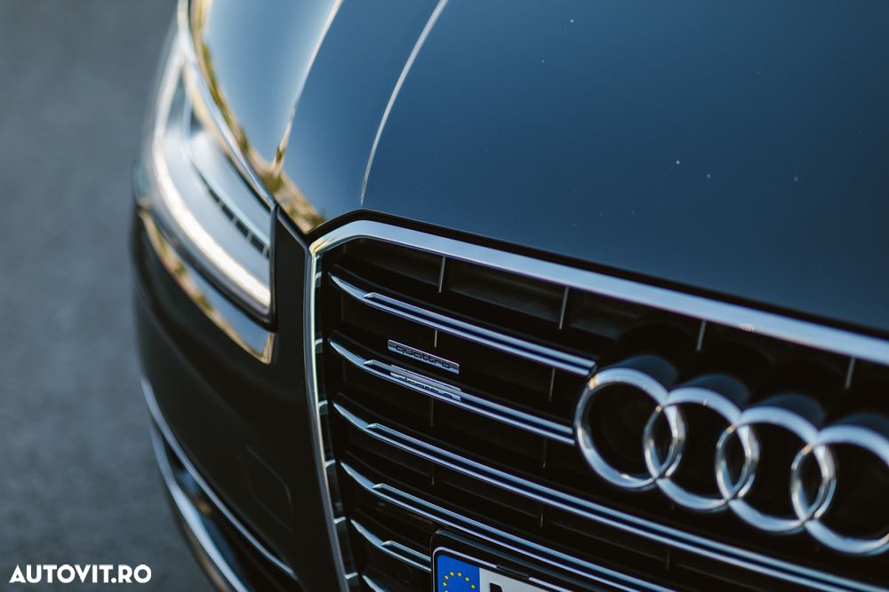 Audi A8 - 3