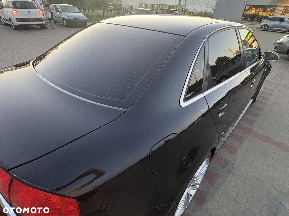 Audi RS4 Limousine - 18