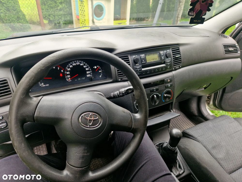 Toyota Corolla 1.6 VVT-i Dynamic - 9