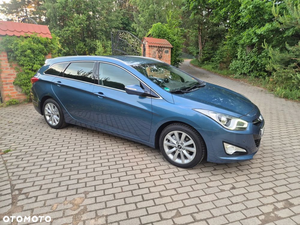 Hyundai i40 1.7 CRDi Comfort + - 35
