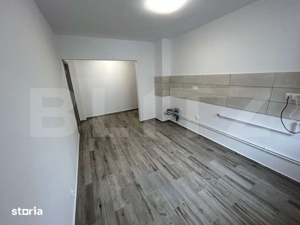Apartament 2 camere, etaj 2 INTERMEDIAR luminos, renovat complet – L — fotografia 3