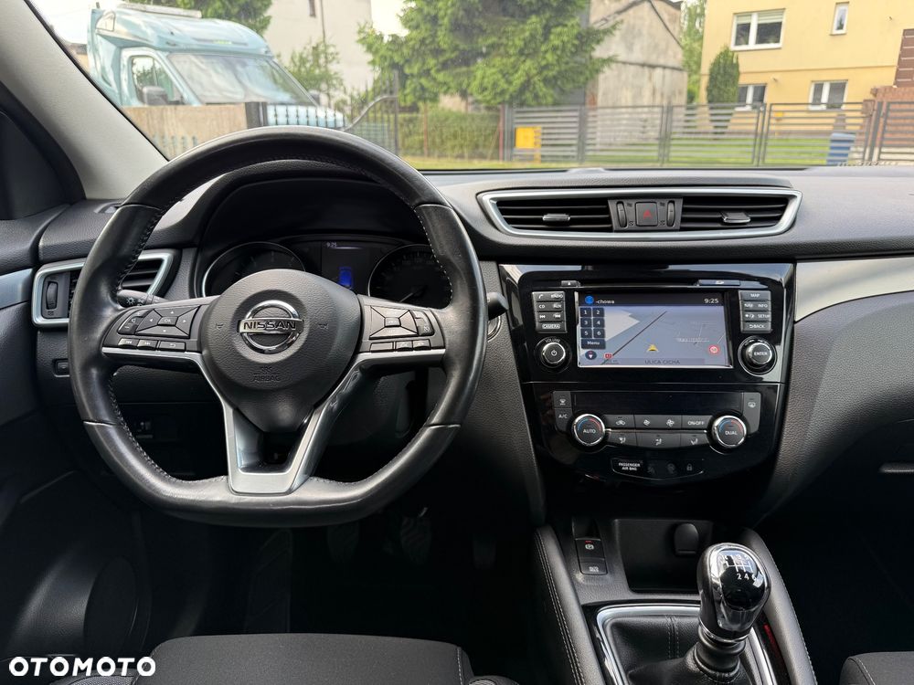 Nissan Qashqai 1.6 DIG-T N-Connecta - 14