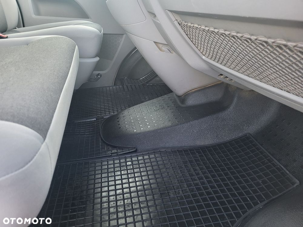 Volkswagen Transporter t5 lift doka super stan - 21