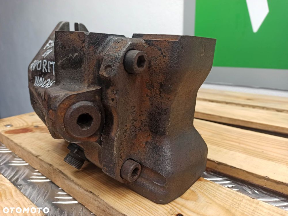 Pompa hydrauliczna Fendt 514 Favorit (110VO45) - 4