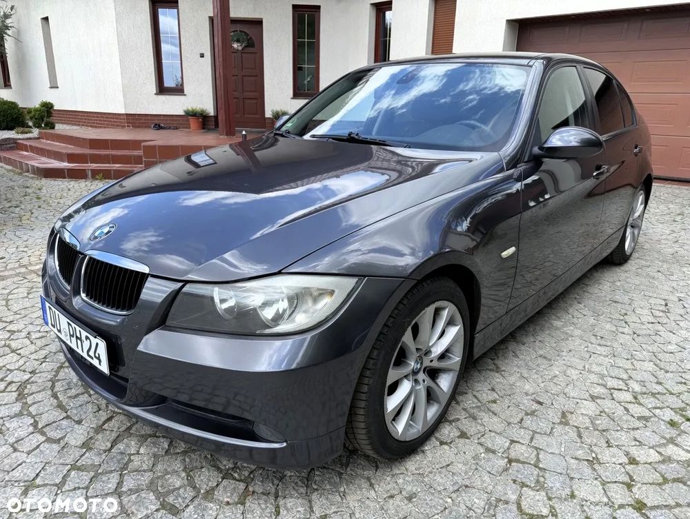 BMW Seria 3 318i Edition Sport - 1