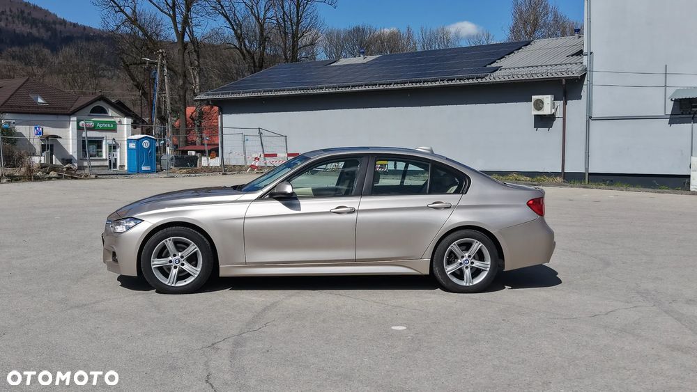 BMW Seria 3 328i xDrive - 2