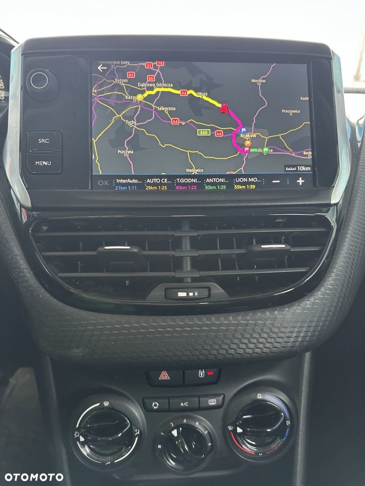 Peugeot 2008 PureTech 110 Stop&Start EAT6 Crossway - 15