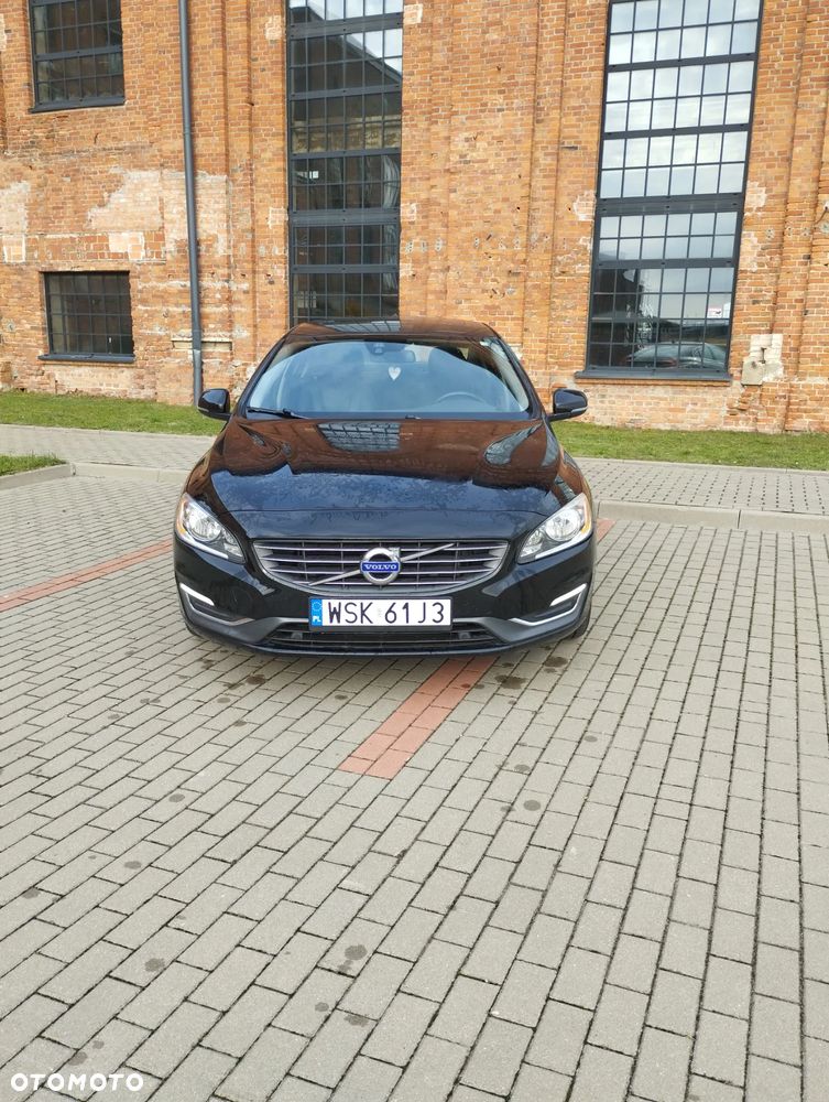 Volvo S60 T5 Powershift Momentum - 9