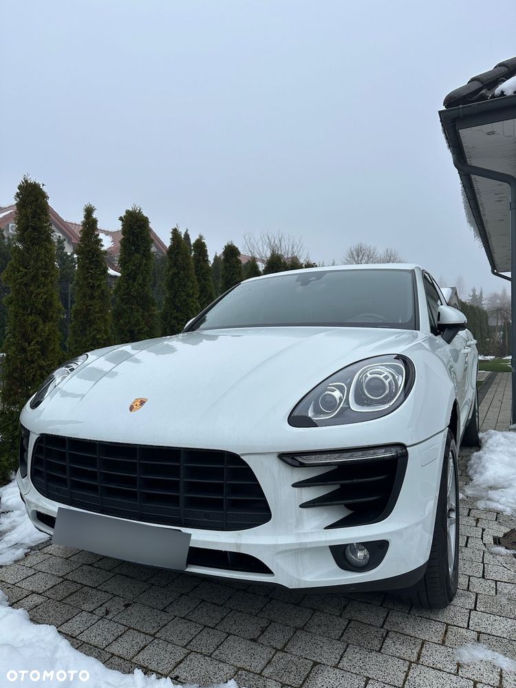 Porsche Macan Standard - 2