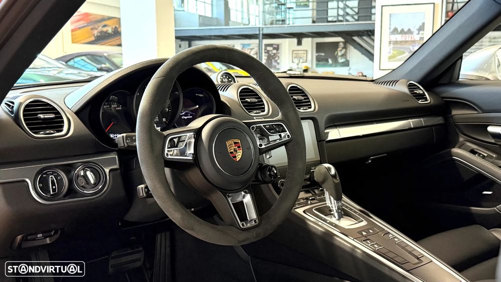 Porsche 718 Cayman PDK - 24