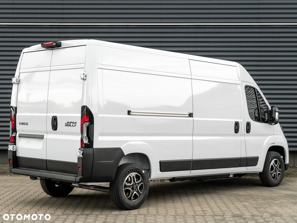 Iveco eSuperJolly L3H2 - 12