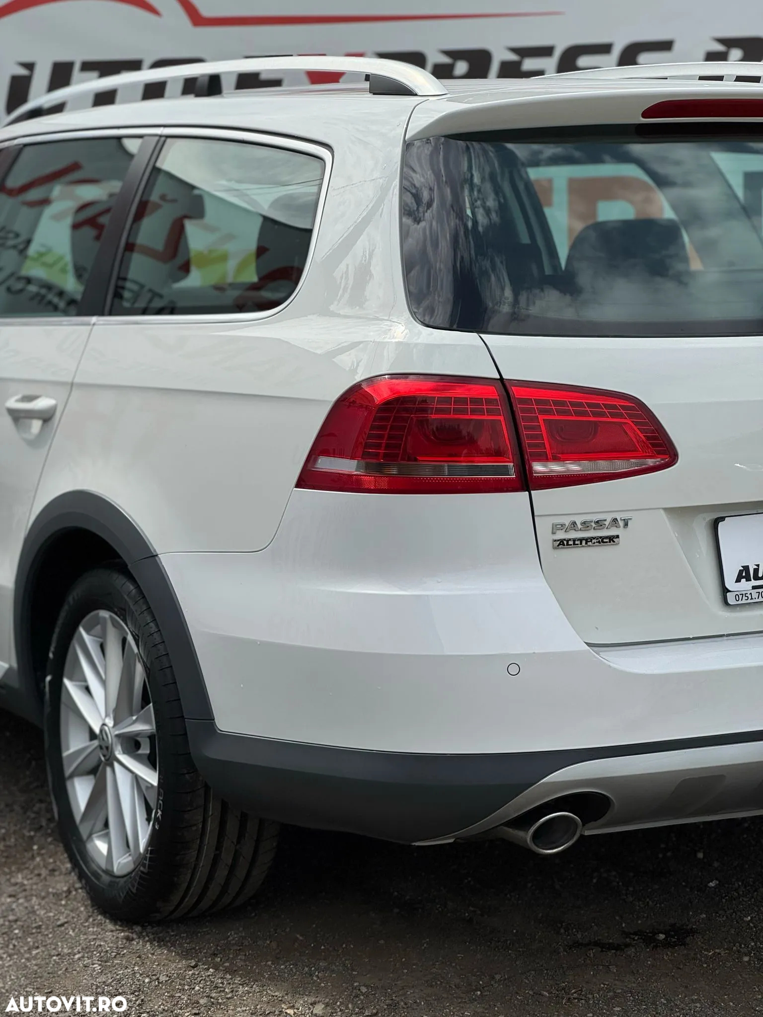 Volkswagen Passat Alltrack - 19