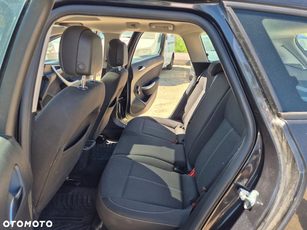 Opel Astra 1.7 CDTI DPF Edition - 6