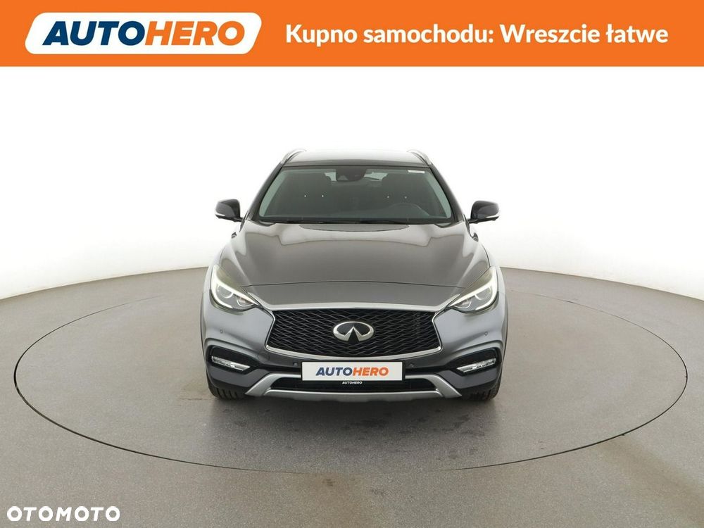 Infiniti QX30 2.0t DCT AWD Luxe Tech - 12