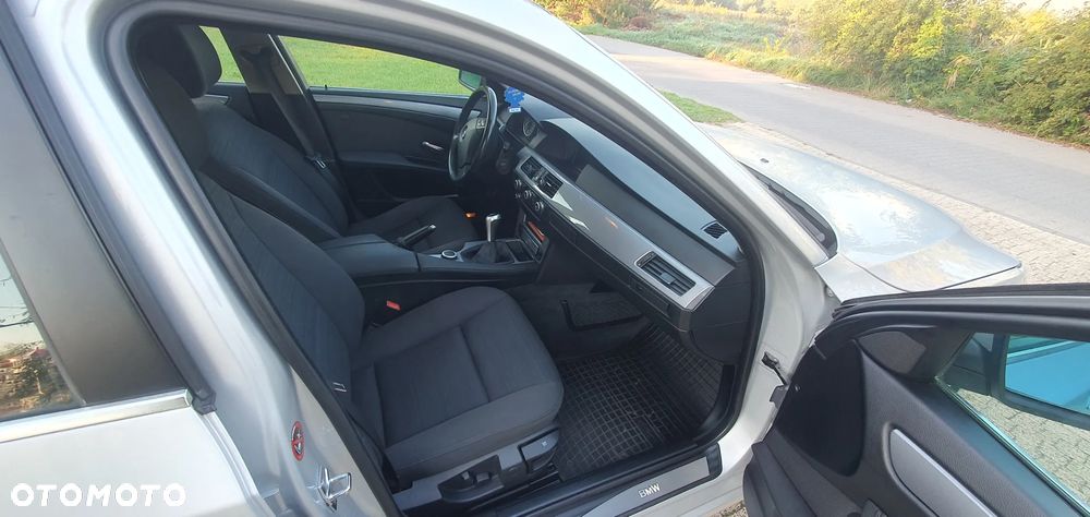 BMW Seria 5 520d - 10