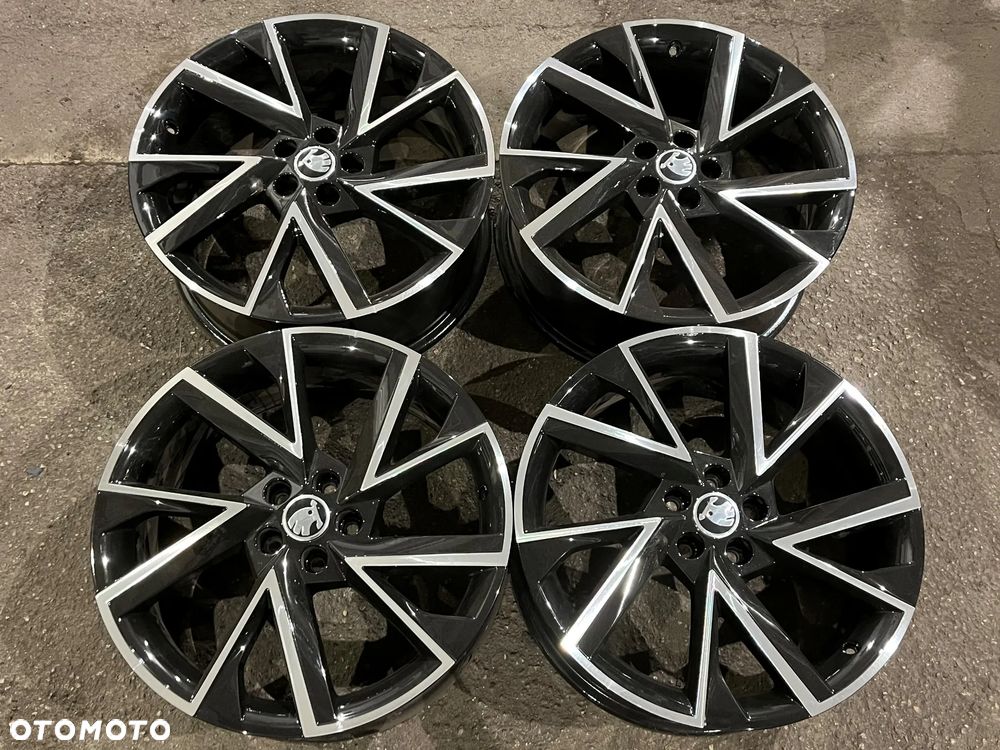 Felgi Skoda Kamiq Fabia Scala Vega VW T-Cross Taigo 5x100 18 - 3