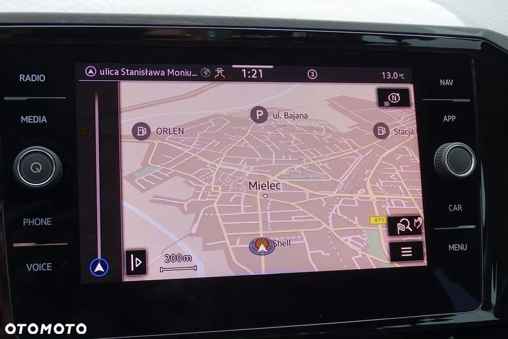 Volkswagen Passat - 31