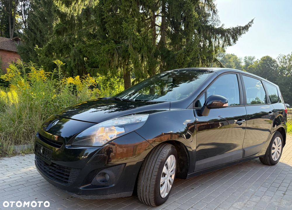 Renault Grand Scenic Gr 1.9 dCi Confort Expression - 1