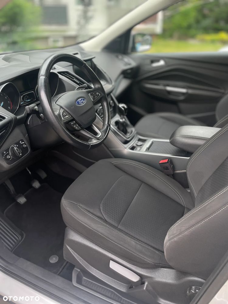 Ford Kuga 1.5 EcoBoost FWD Edition ASS MMT6 - 30