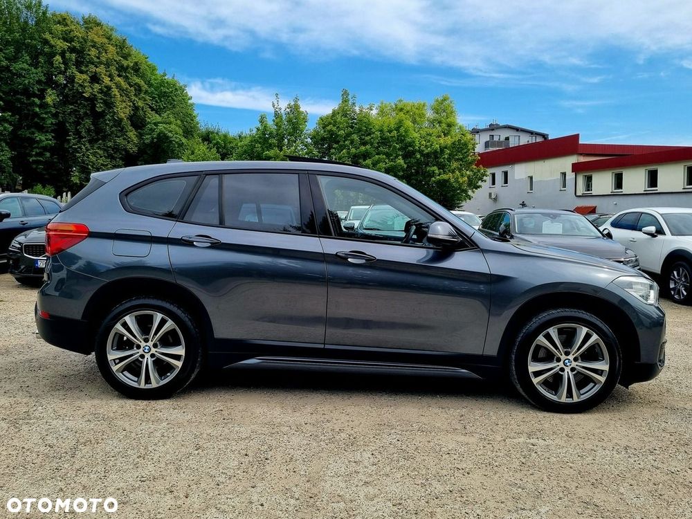 BMW X1 xDrive20d Sport Line - 4