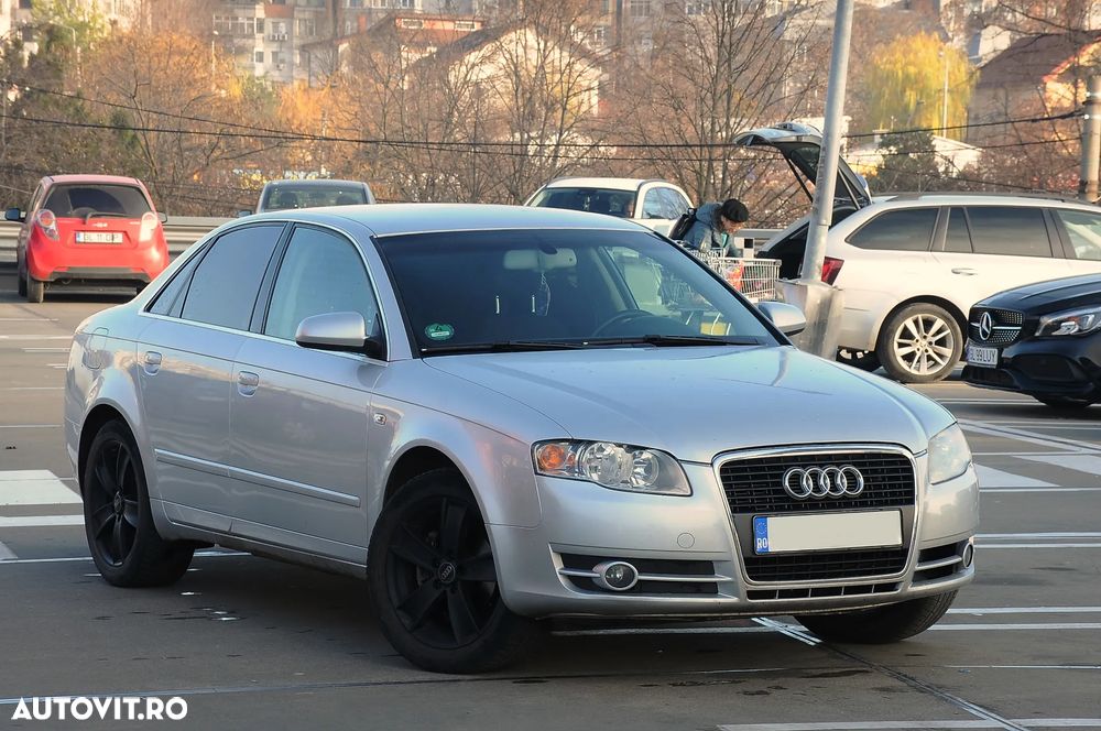Audi A4 - 1