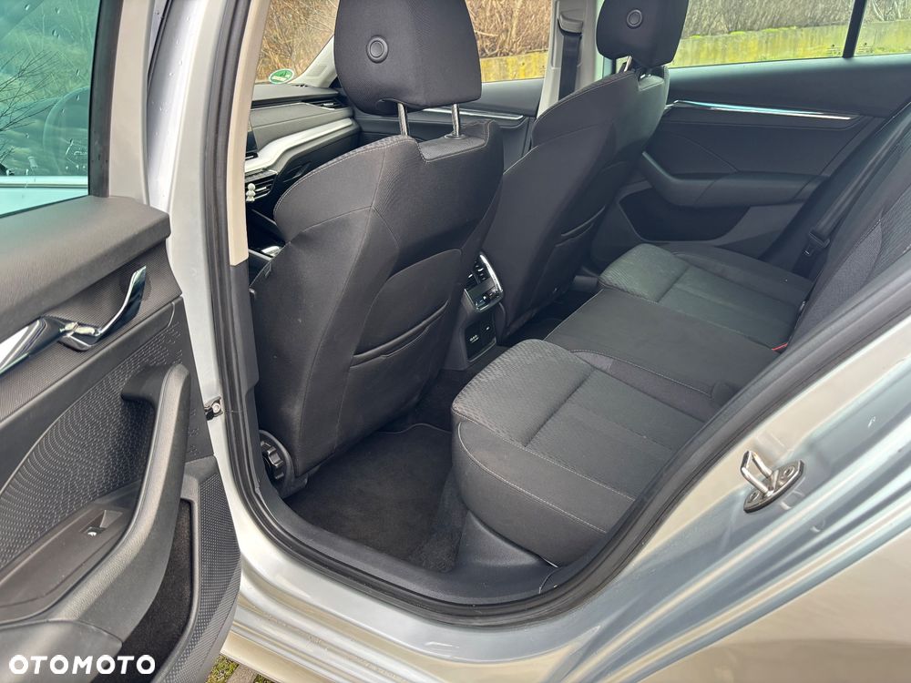 Skoda Octavia - 14