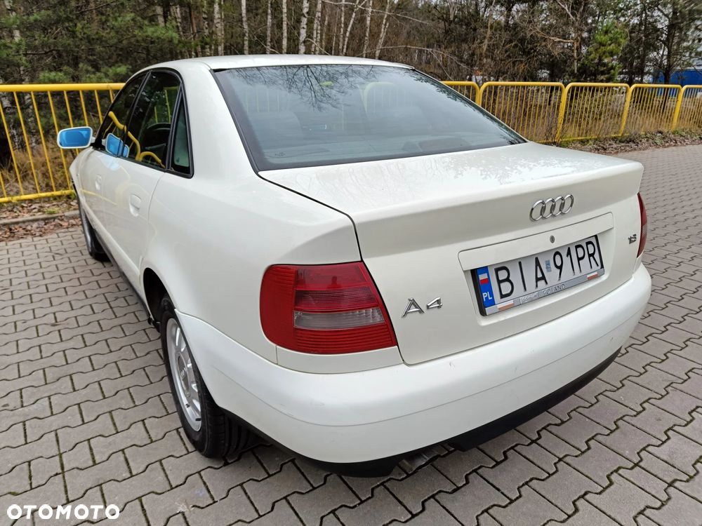 Audi A4 Limousine - 7
