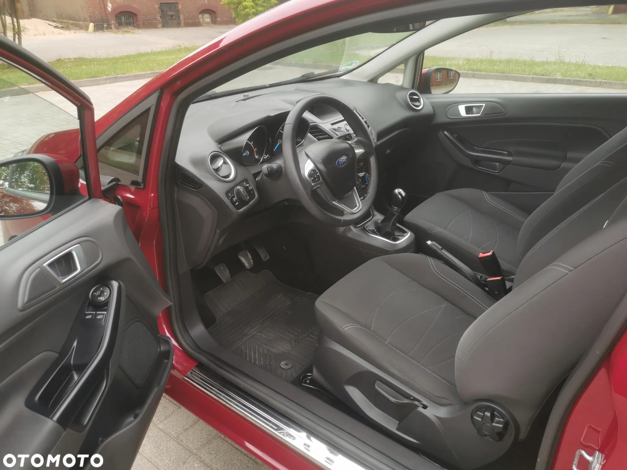 Ford Fiesta 1.25 Celebration - 10